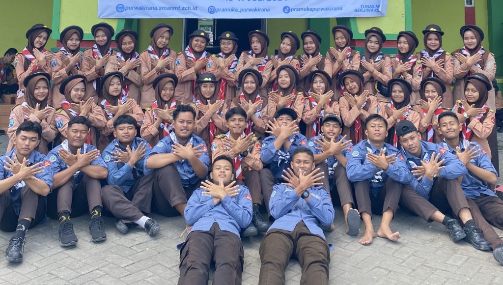 PENGURUS DEWAN AMBALAN A.13